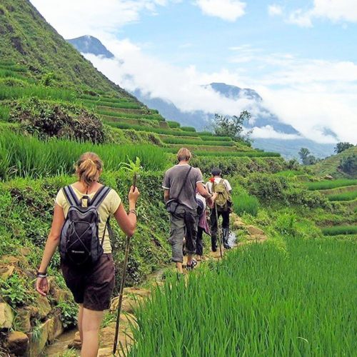 2 Days Hau Thao Tour