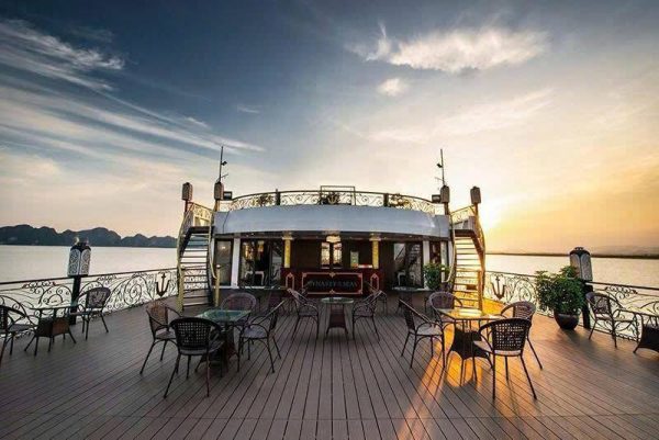 2 Days 1 Night Halong Bay Cruise: Verdure Lotus Grandeur Itinerary