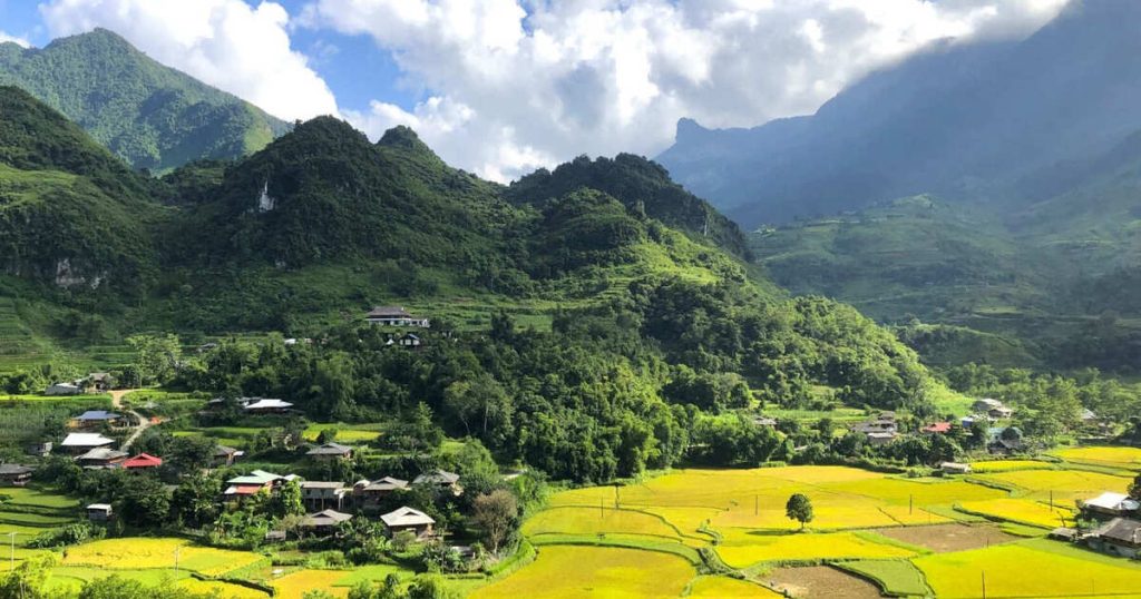 Route vietnam tours